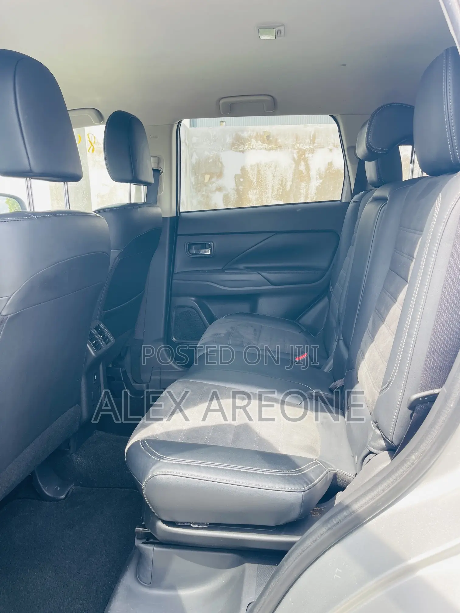 Mitsubishi Outlander SE FWD 2019 Silver