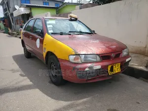 Nissan Almera 1.5 dCi visia 2006 Red