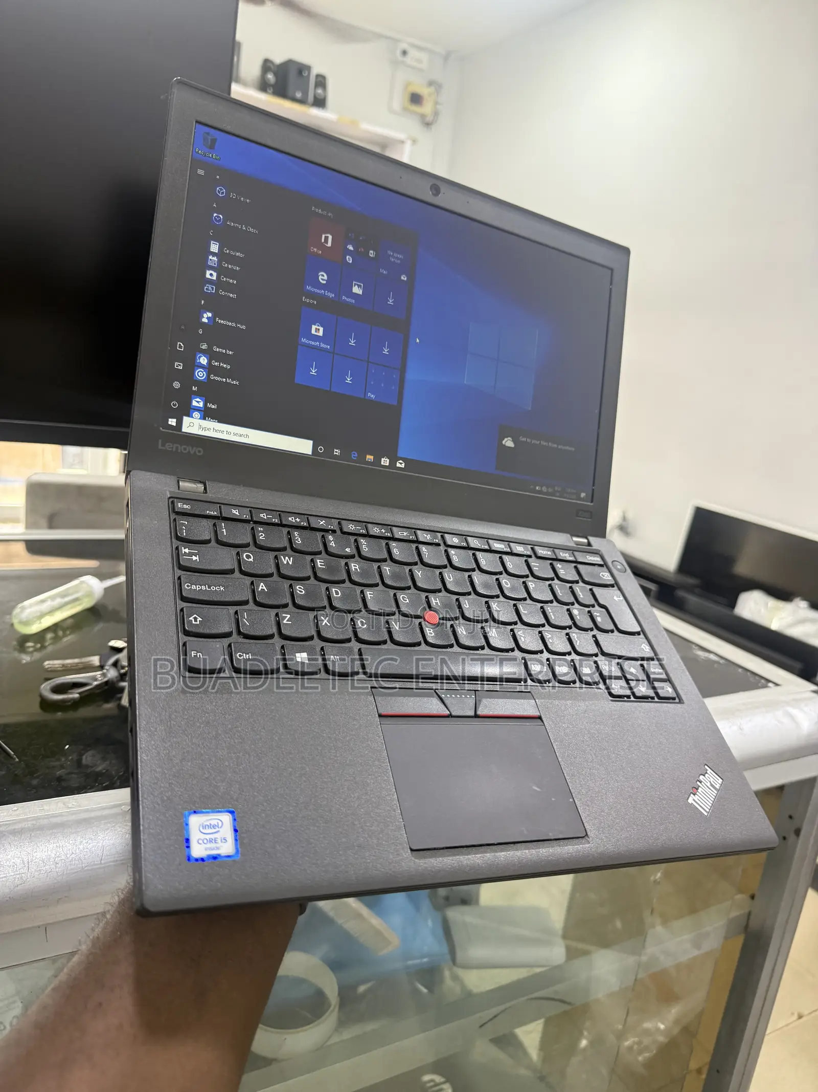 Laptop Lenovo ThinkPad X260 8GB Intel Core i5 SSD 256GB