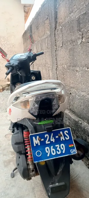 Kymco Xciting 2017 White