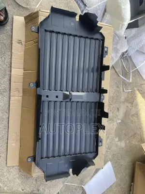 Radiator Cover for Toyota Tacoma 2024 High Quality Factory Shutter