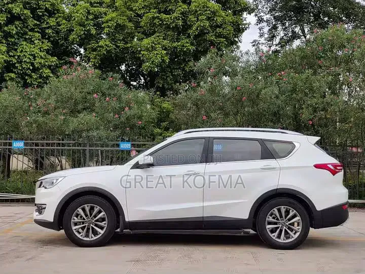 Jetour X70 1.5 7-Seater FWD 2019 White