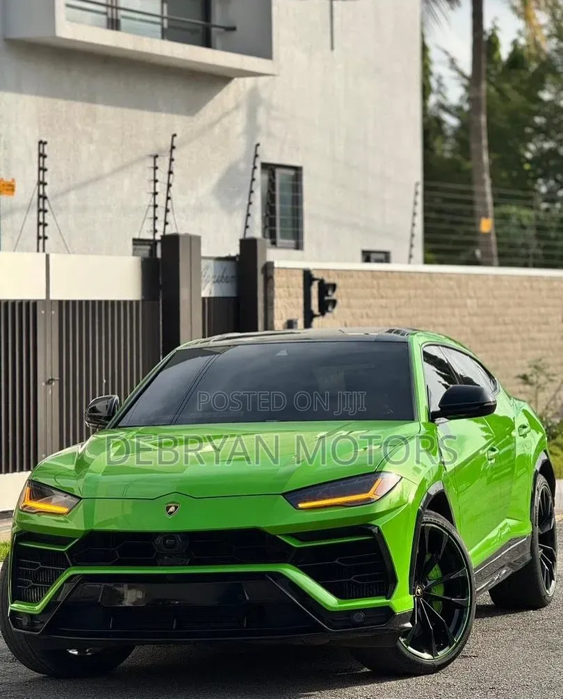 Lamborghini Urus Pearl Capsule 2021 Green