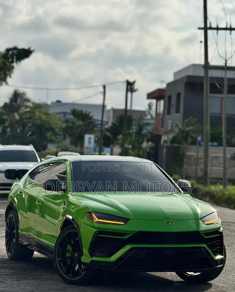 Lamborghini Urus Pearl Capsule 2021 Green