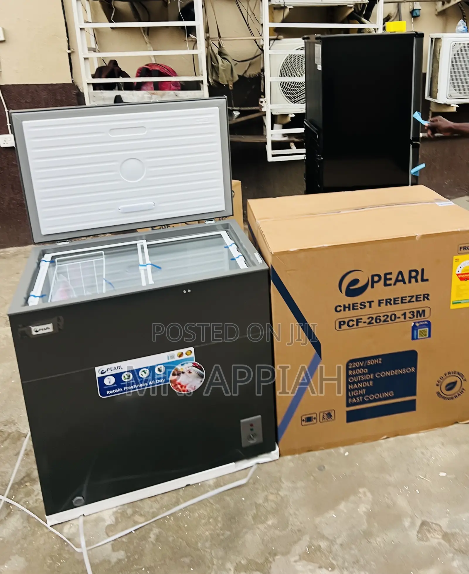 Shop Premium Pearl PCF-2620-13m 1 Door Beverage Cooler(199liters)