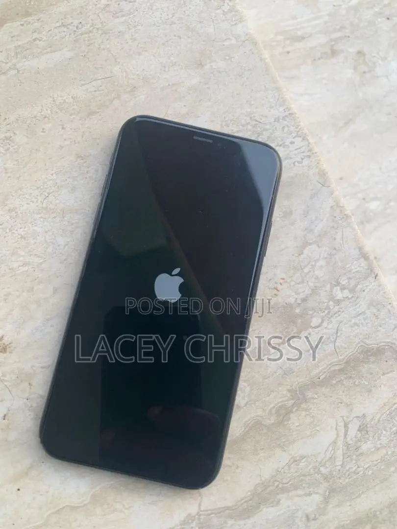 Apple iPhone XR 128 GB Black