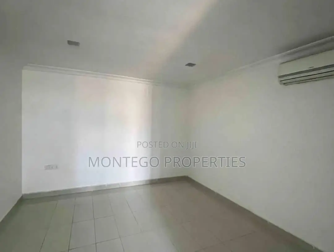 3bdrm Apartment in Shiashie, East Legon for rent