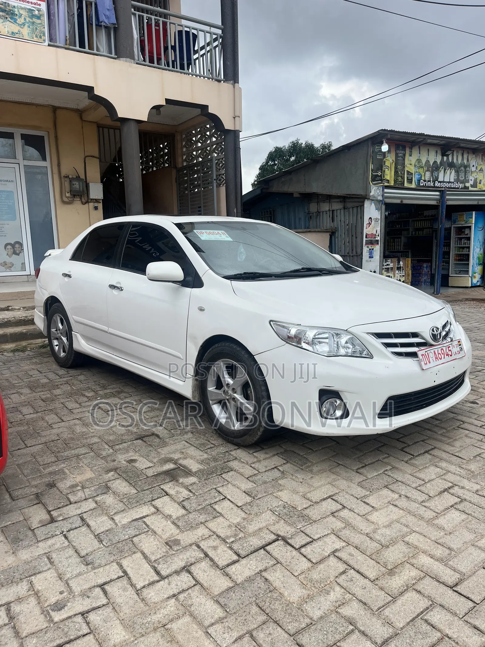 Toyota Corolla S Special Edition 4dr Sedan (1.8L 4cyl 4A) 2013 White