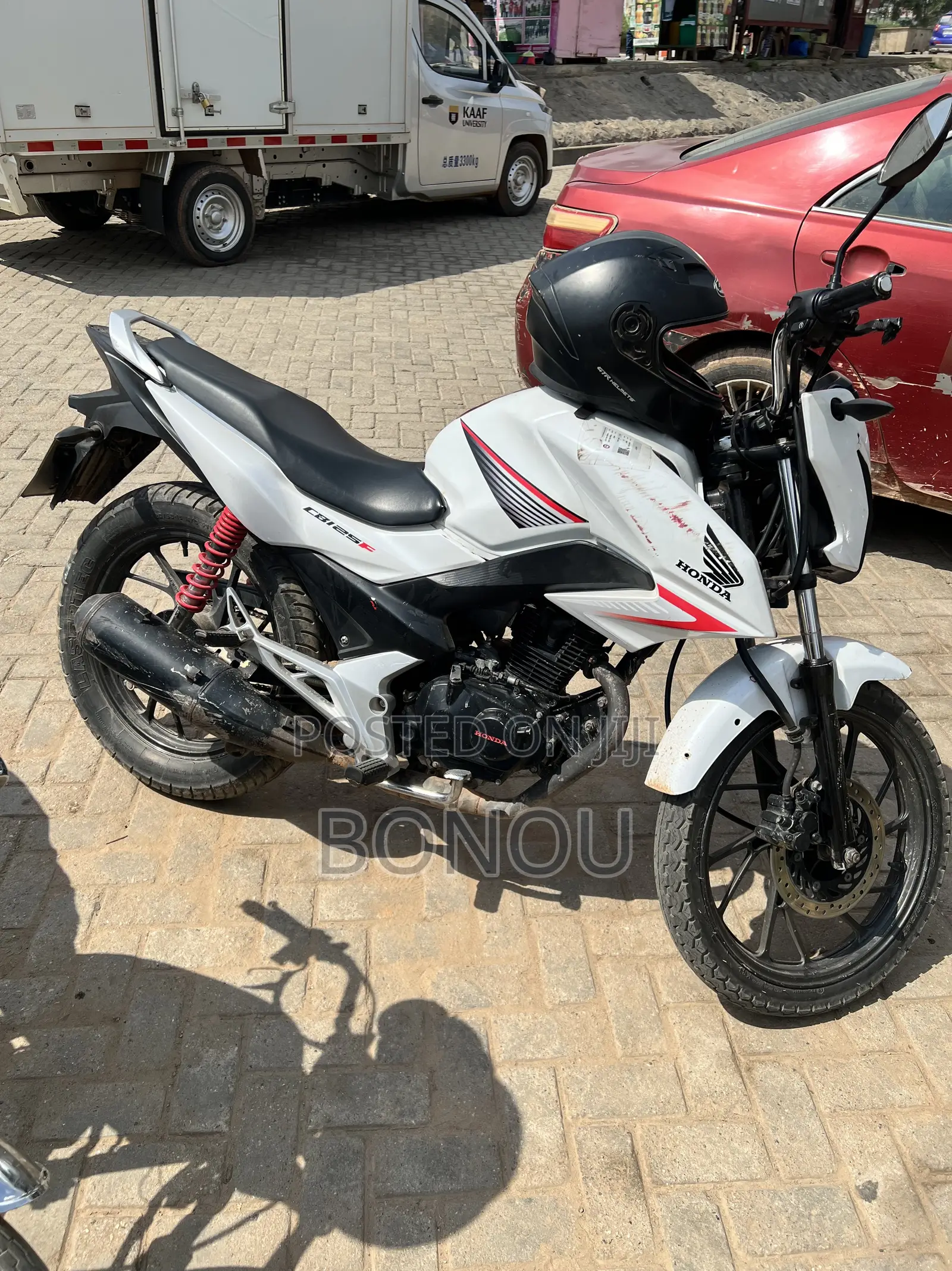 Honda CB 2022 White