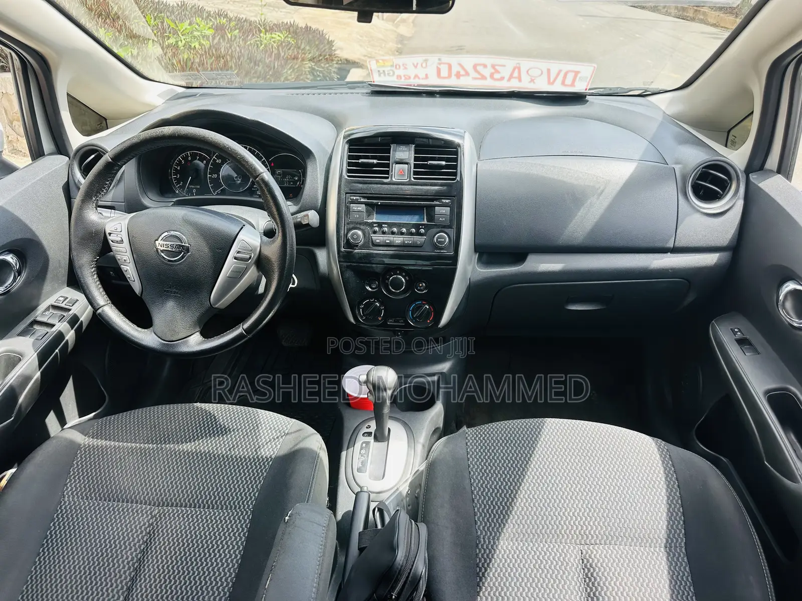 Nissan Versa 1.6 SV 2016 White