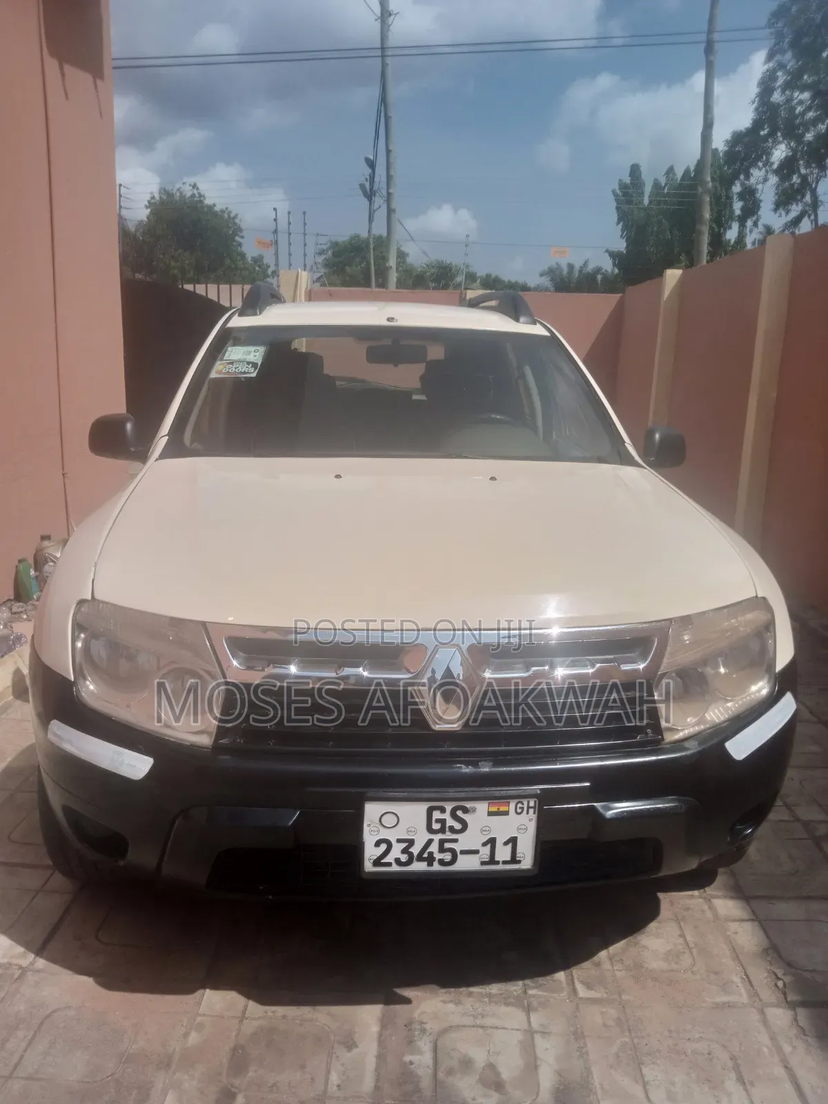 Renault Duster 2010 Off white
