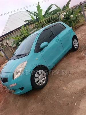 Toyota Vitz 2010 Blue