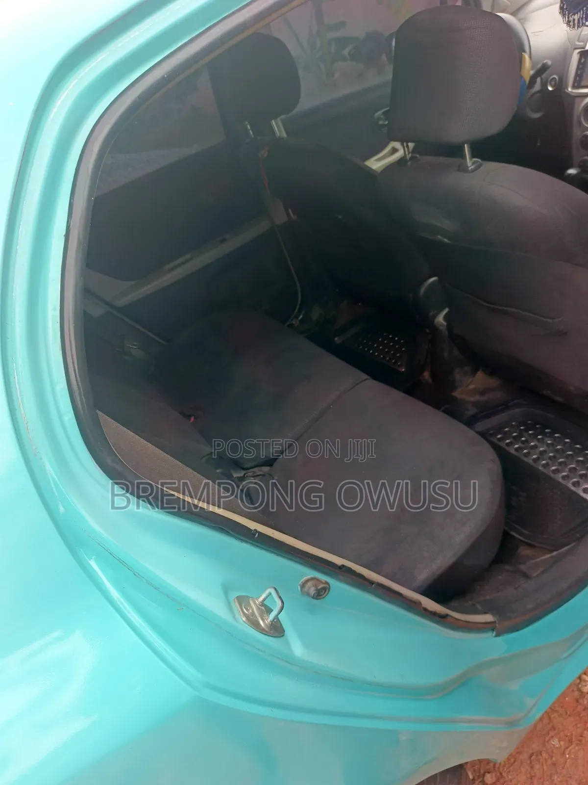 Toyota Vitz 2010 Blue