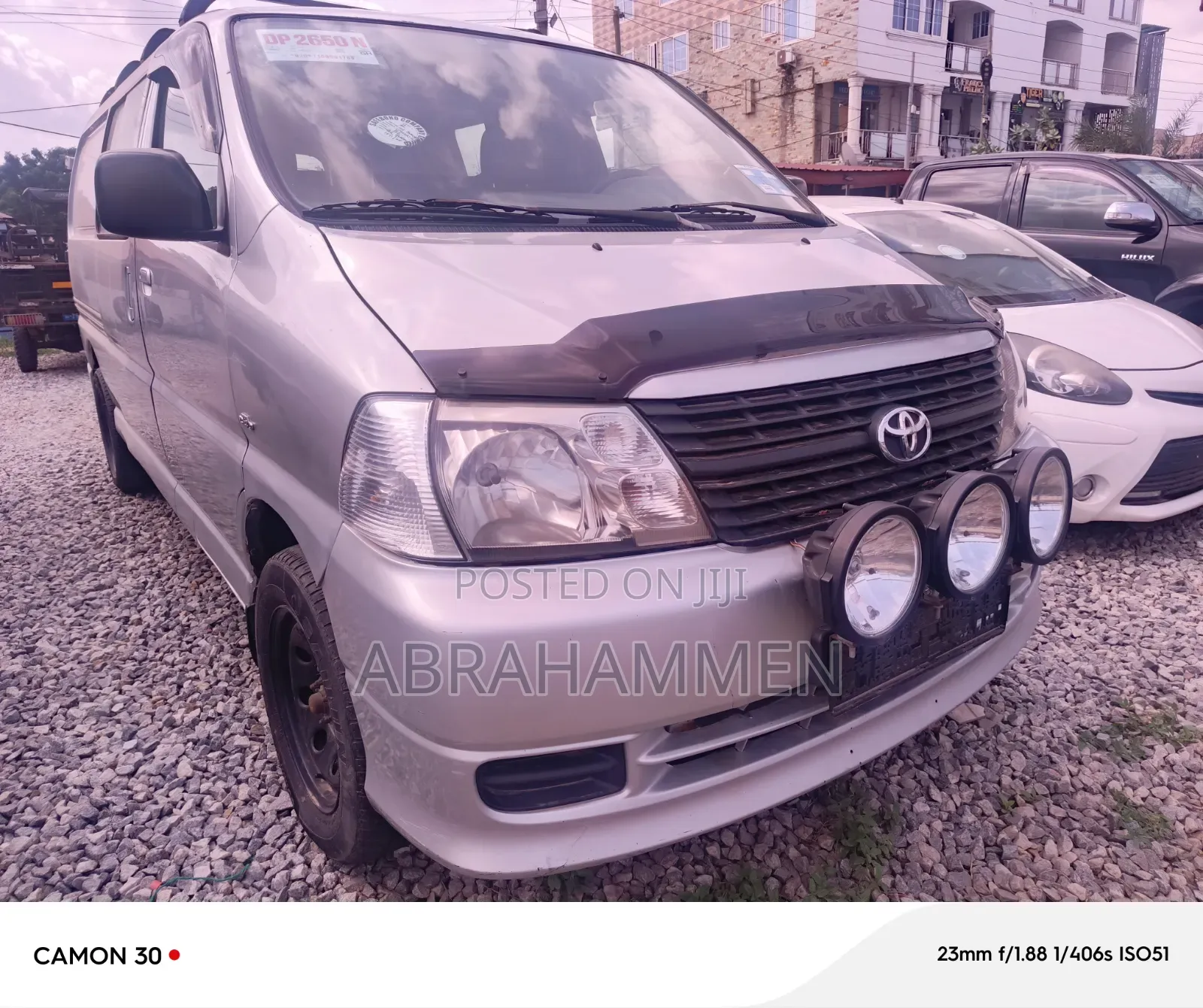 Toyota HiAce 2012 Silver