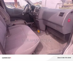 Toyota HiAce 2012 Silver