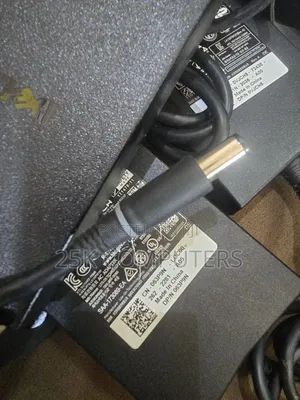 Dell 130 Watts Chargers for Laptops and Desktop