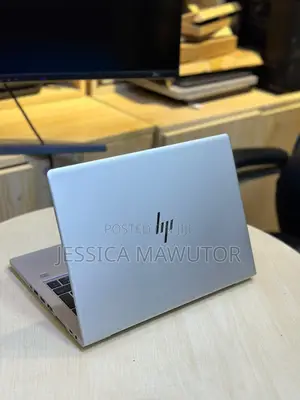 Laptop HP EliteBook 735 G6 16GB AMD Ryzen 5 SSD 256GB