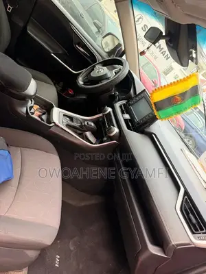 Toyota RAV4 XLE Premium FWD 2020 Burgundy