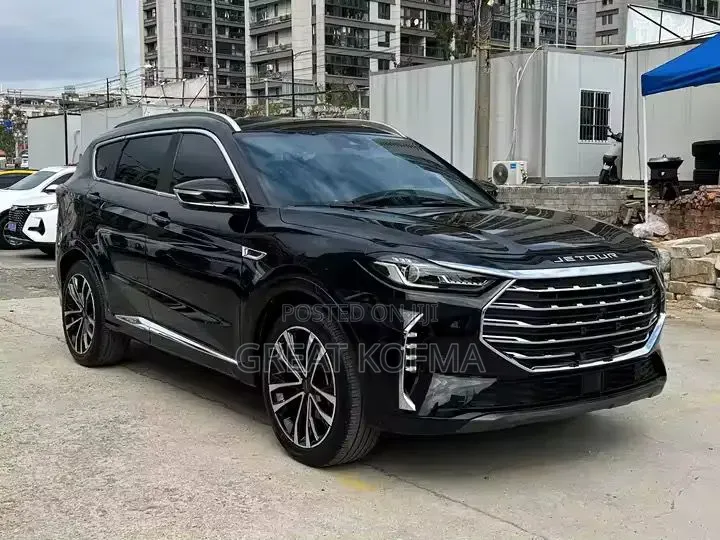 Jetour X70 1.5 7-Seater FWD 2021 Black