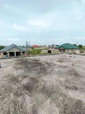 3bdrm House in Nsawam Adoagyiri Municipal for sale