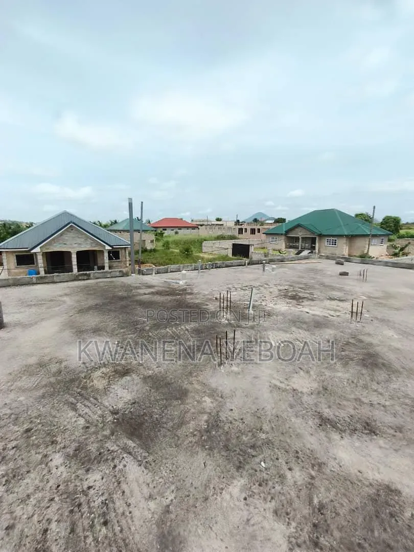 3bdrm House in Nsawam Adoagyiri Municipal for sale