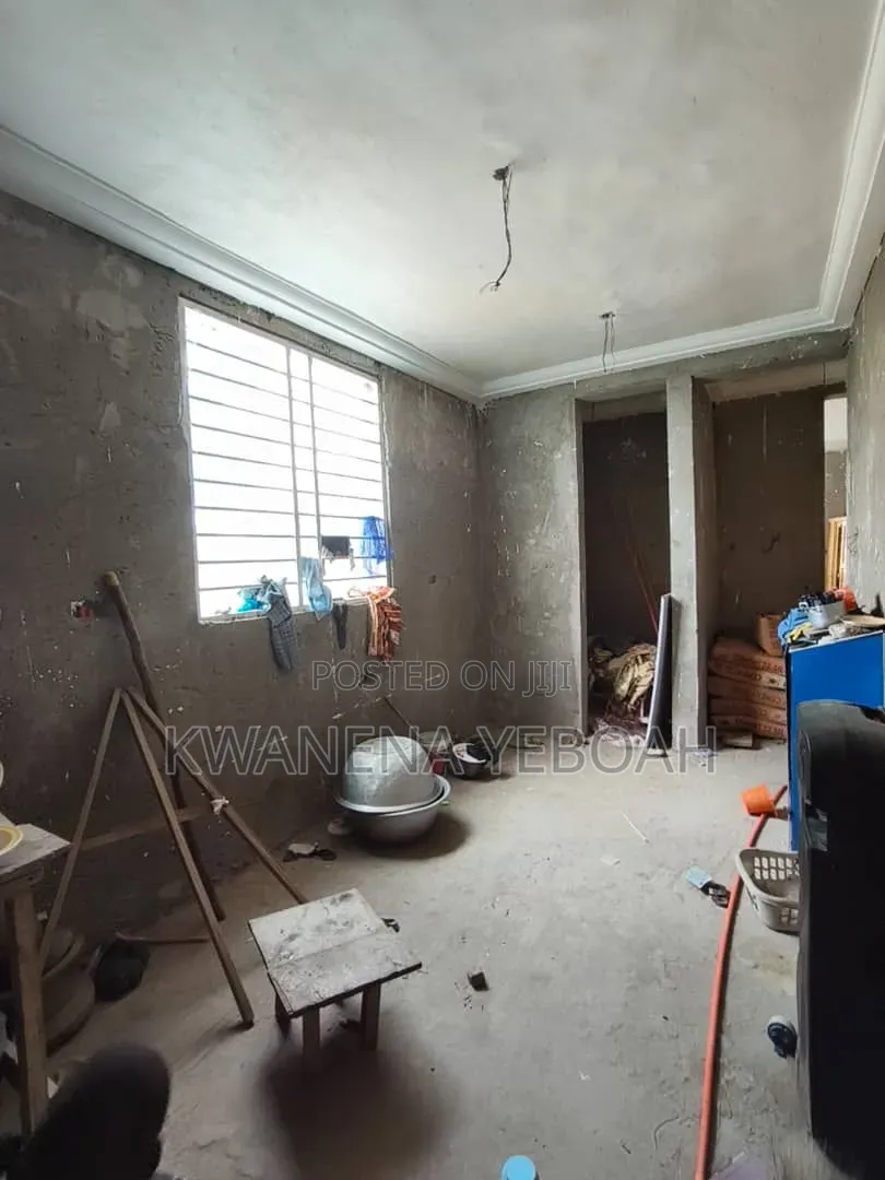 3bdrm House in Nsawam Adoagyiri Municipal for sale