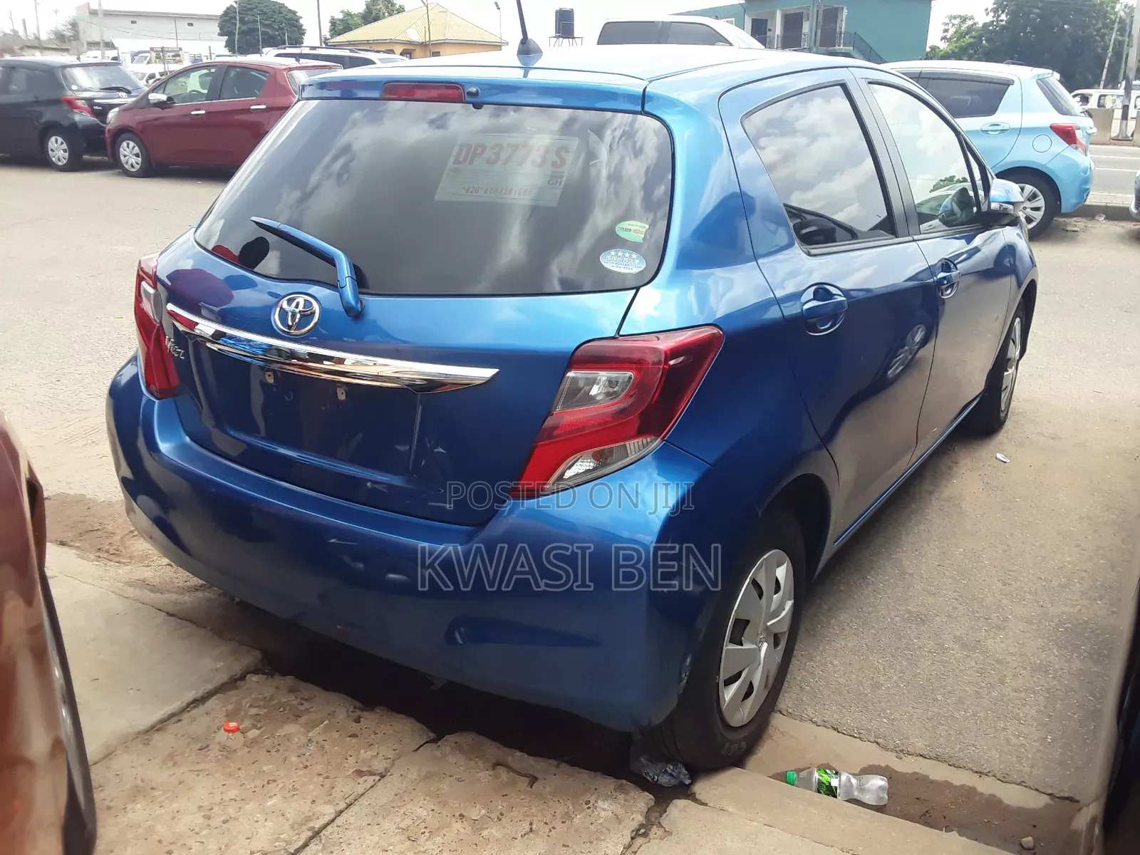 Toyota Vitz 2014 Blue