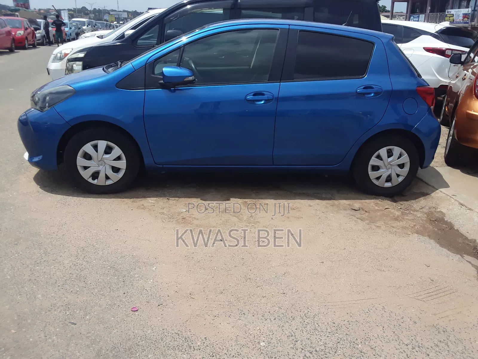 Toyota Vitz 2014 Blue