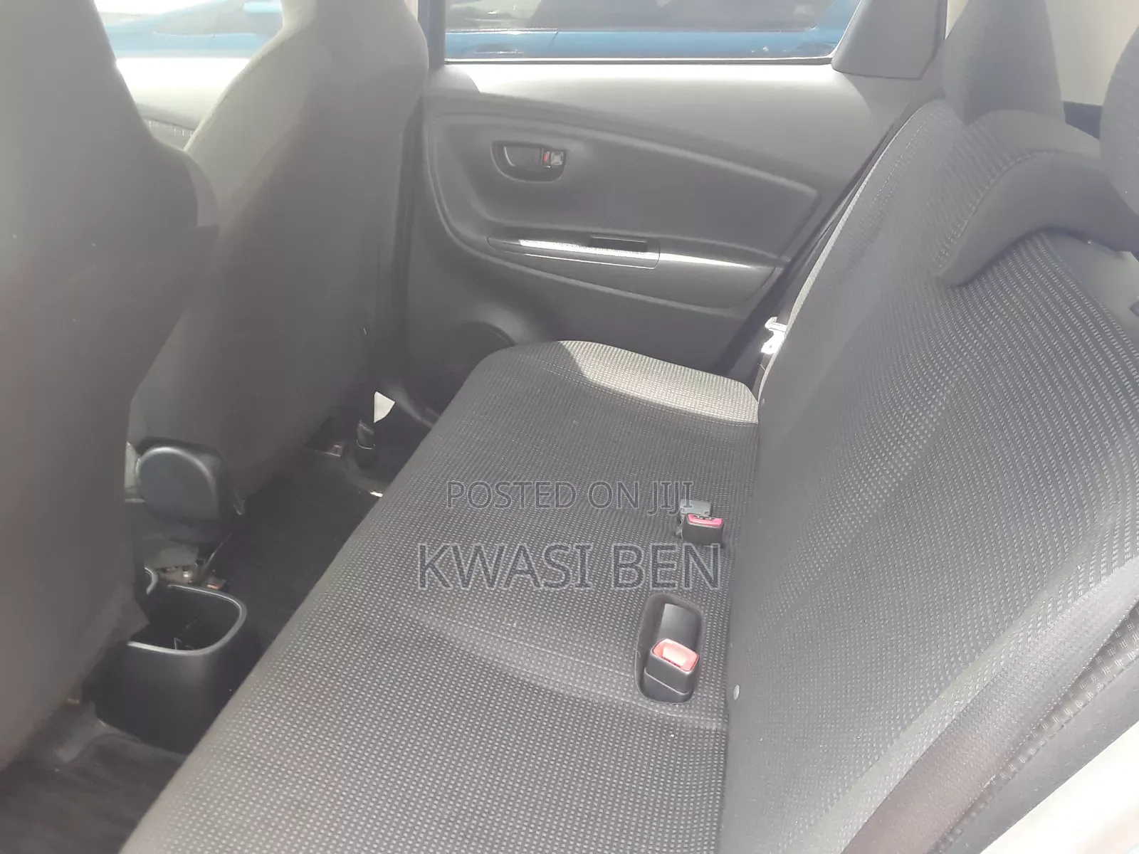 Toyota Vitz 2014 Blue