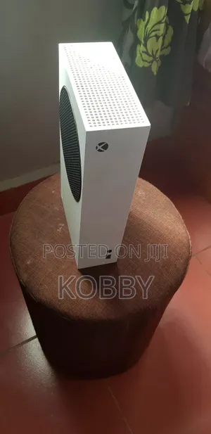 Xbox Series S With 2 Controllers And 8 Games Installed Including Fc 26