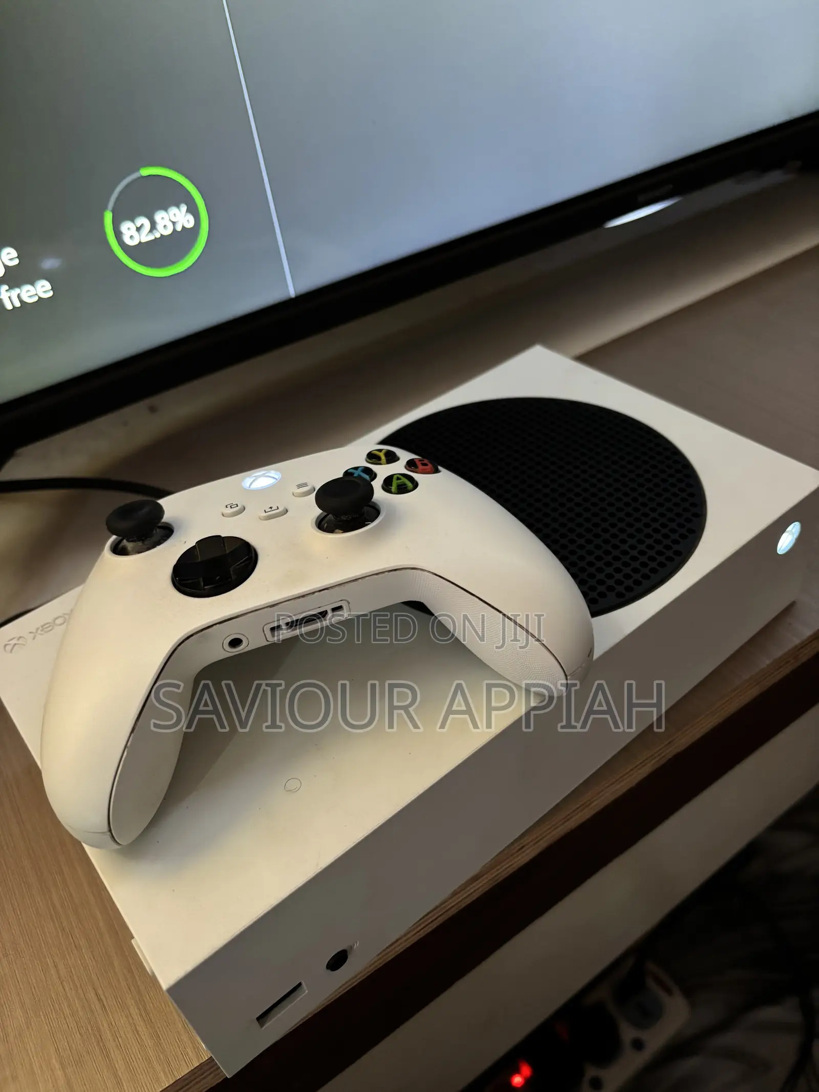 A Month Used Series S With Installed Games(Open Box)