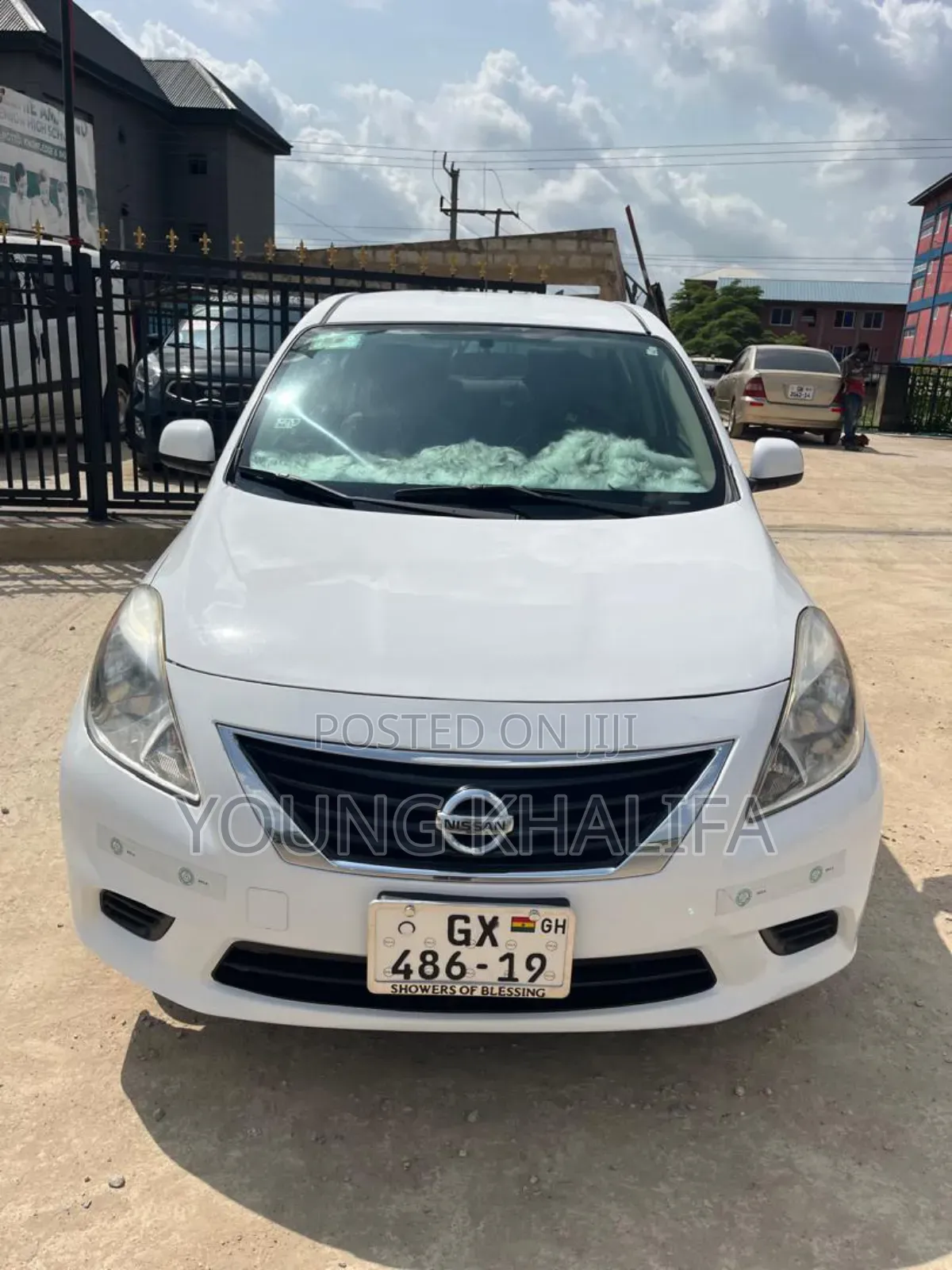 Nissan Versa 2013 White