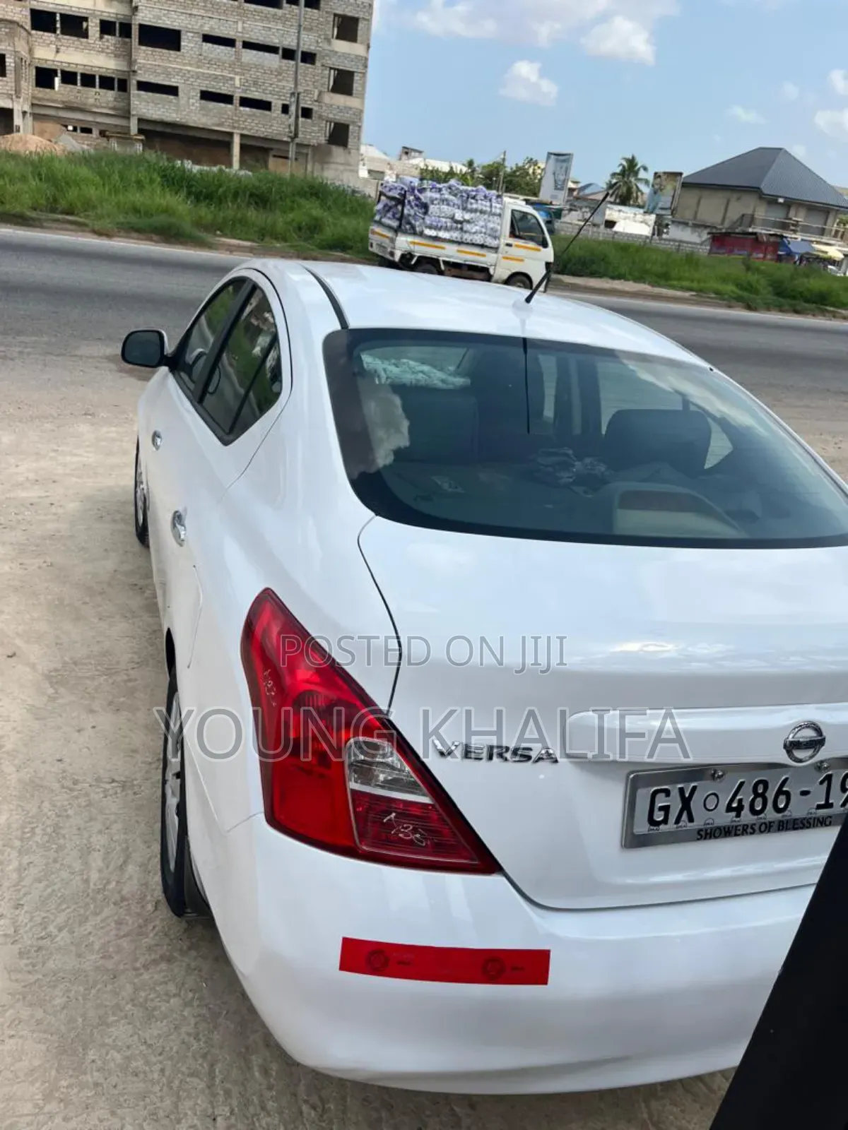 Nissan Versa 2013 White
