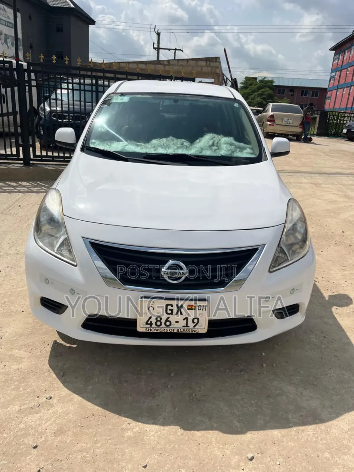 Nissan Versa 2013 White