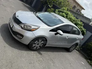 Kia Rio 2013 Silver