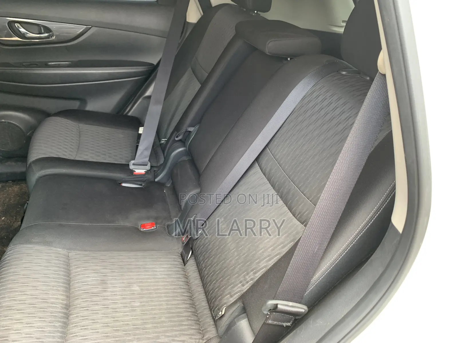 Nissan Rogue SV AWD 2018 White