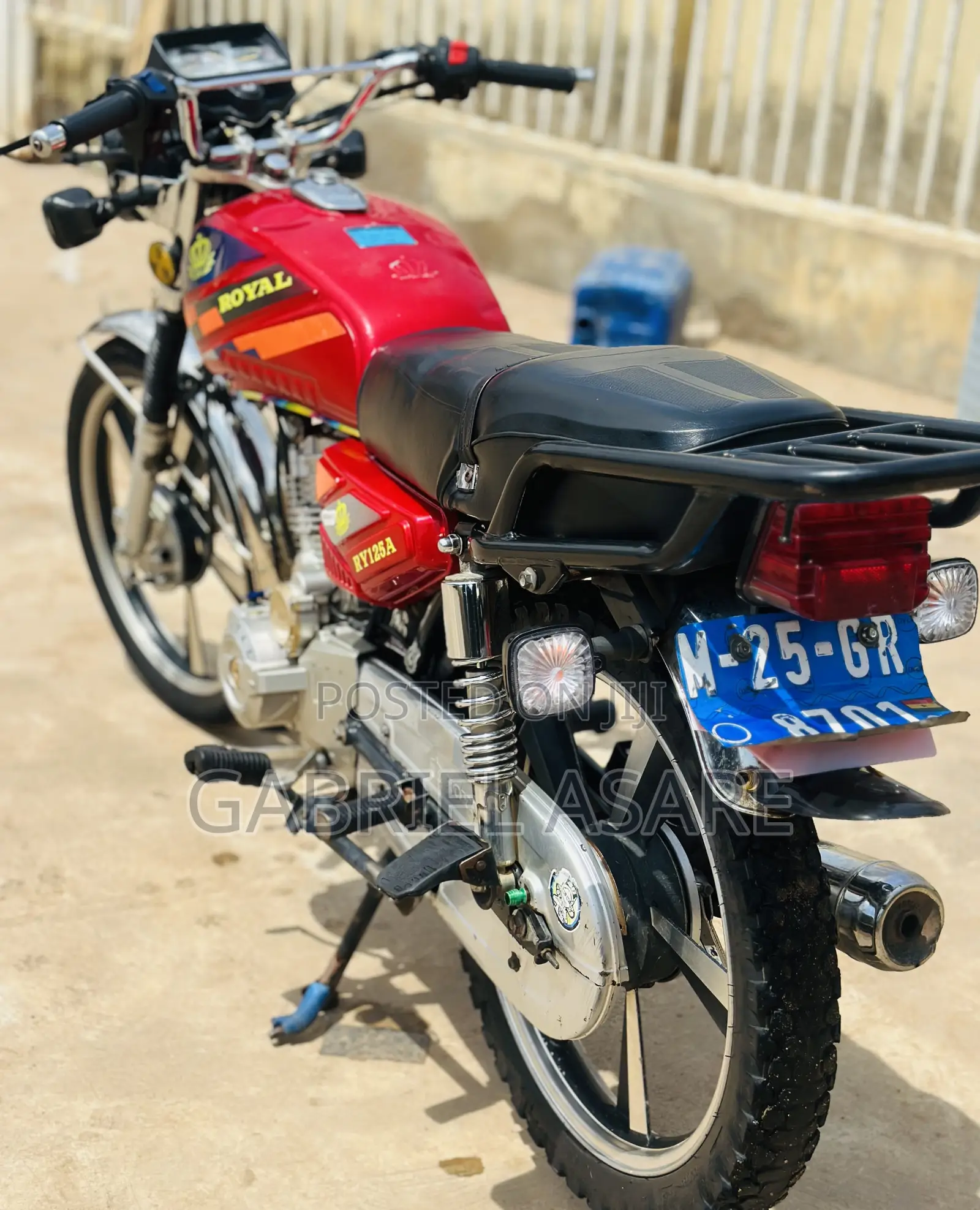 Royal RY125 2025 Red