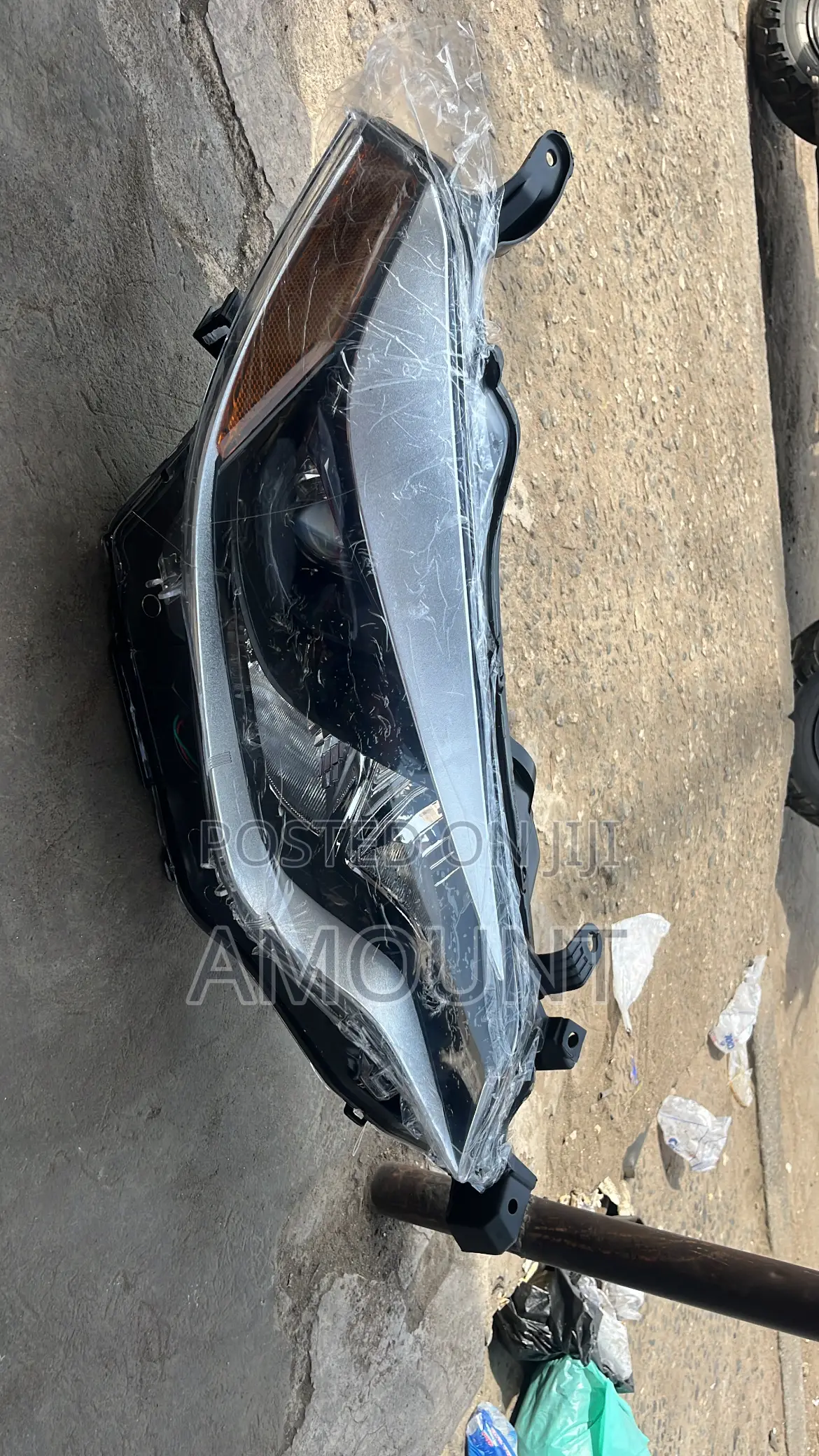 Toyota Corolla 2014 2015 2016 Tail Light