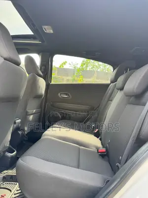 Honda HR-V Sport FWD 2019 White