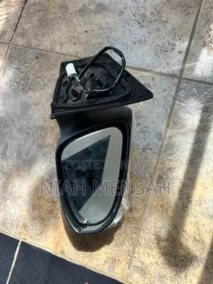 Toyota Corolla Passenger Mirror