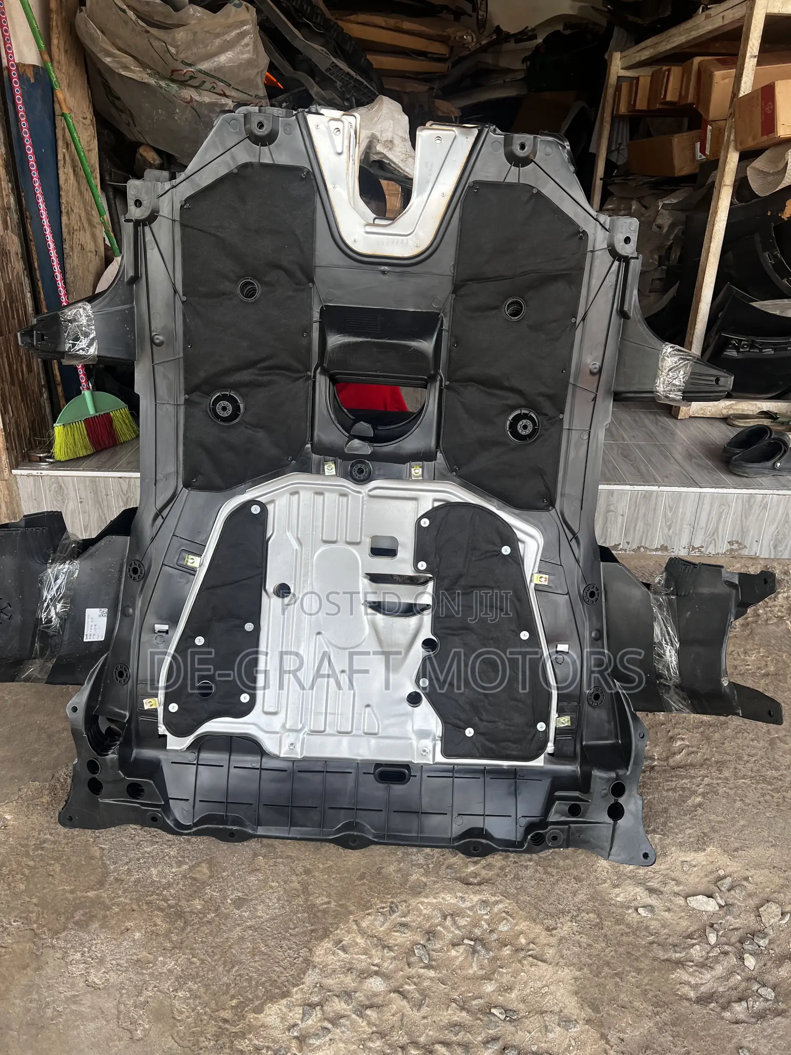 Civic 16 Engine Panel