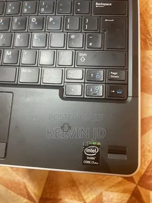 Laptop Dell Latitude E7240 16GB Intel Core i7 SSD 256GB