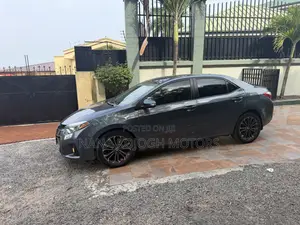 Toyota Corolla S Plus 4dr Sedan (1.8L 4cyl Manual) 2016 Gray