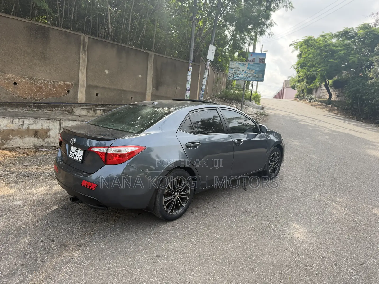 Toyota Corolla S Plus 4dr Sedan (1.8L 4cyl Manual) 2016 Gray