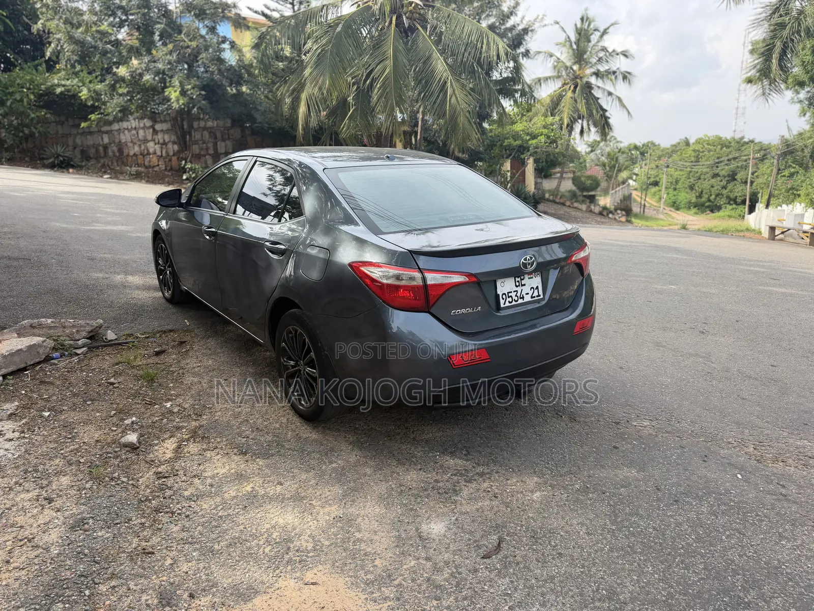 Toyota Corolla S Plus 4dr Sedan (1.8L 4cyl Manual) 2016 Gray