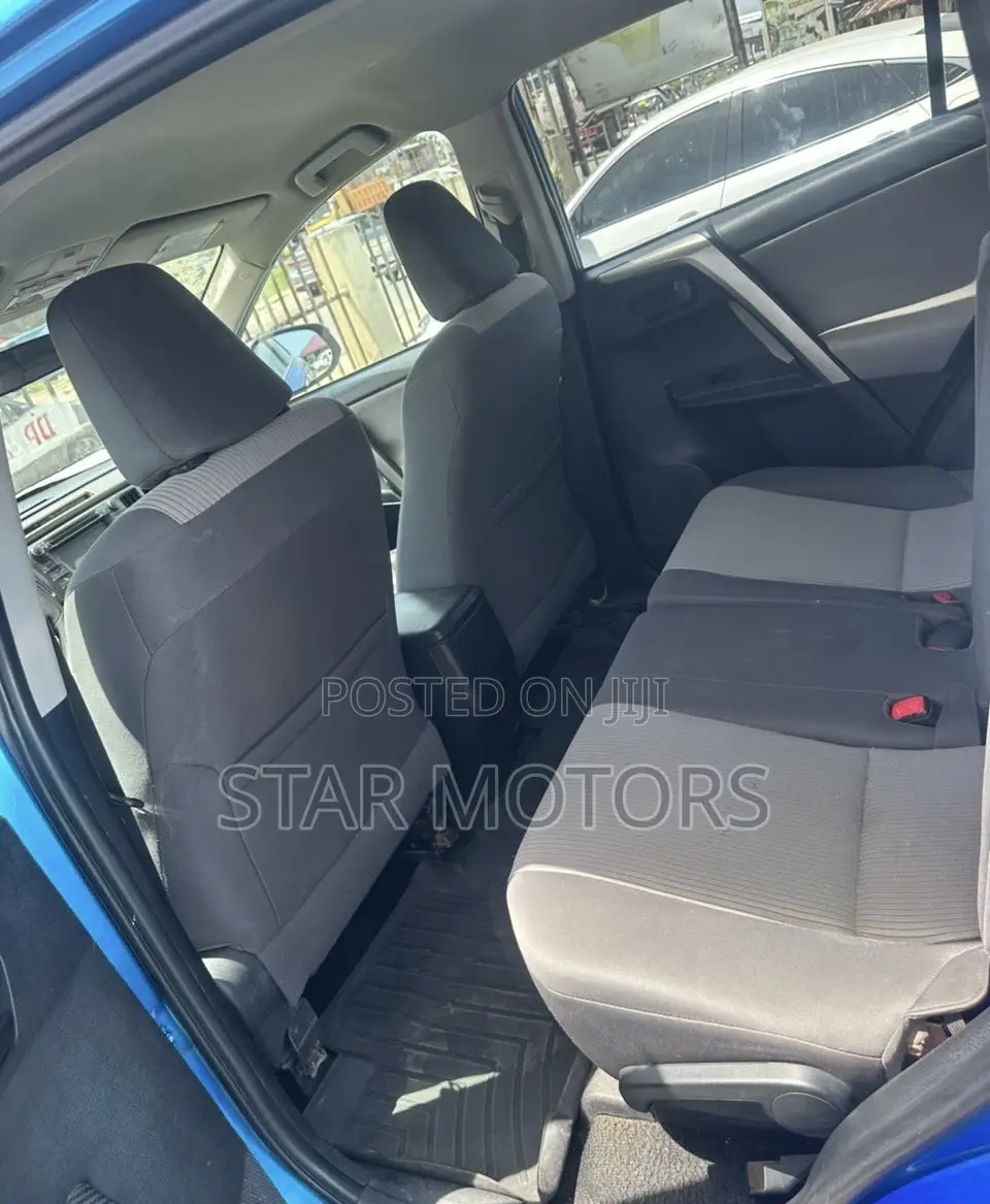 Toyota RAV4 2014 Blue
