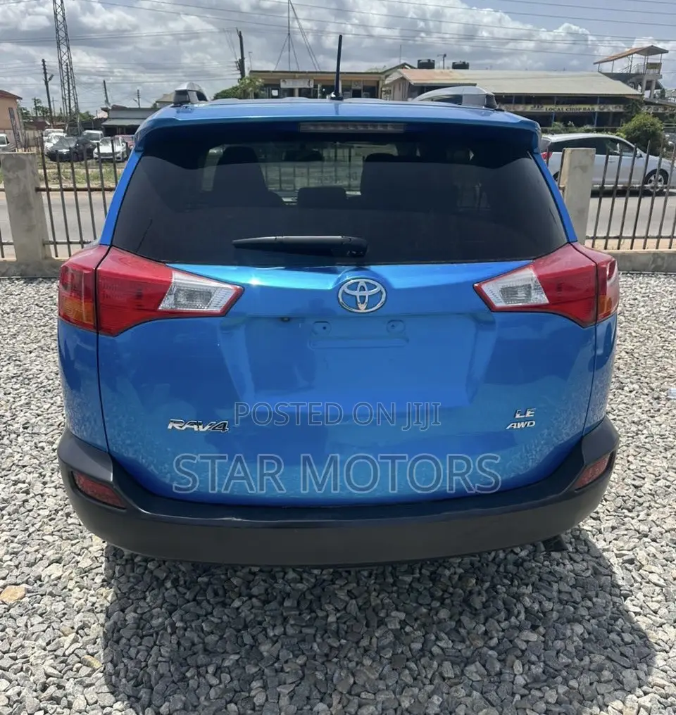 Toyota RAV4 2014 Blue