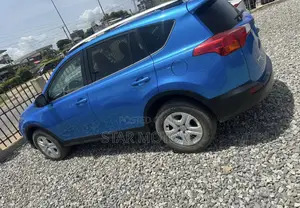Toyota RAV4 2014 Blue