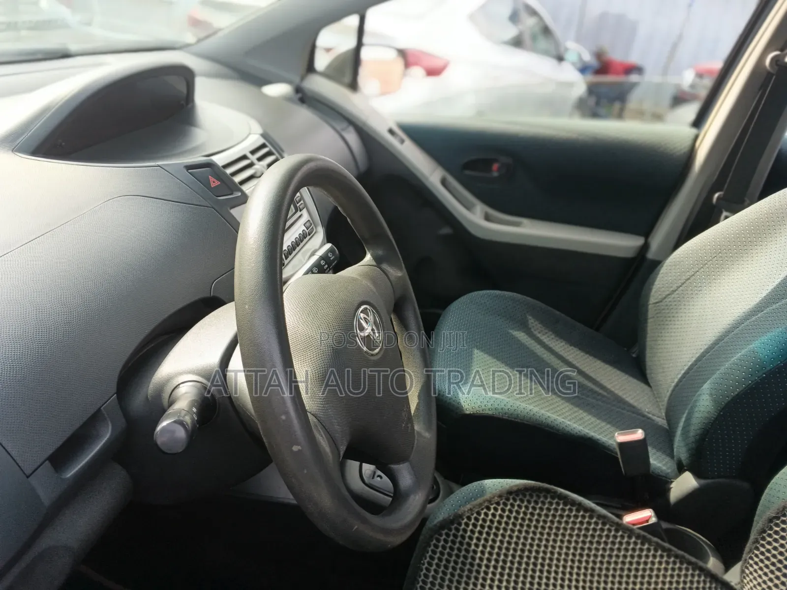 Toyota Yaris 2012 Blue