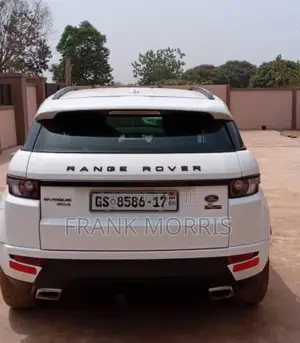 Land Rover Range Rover Evoque Prestige 4x4 (2.0L 4cyl 9A) 2014 White